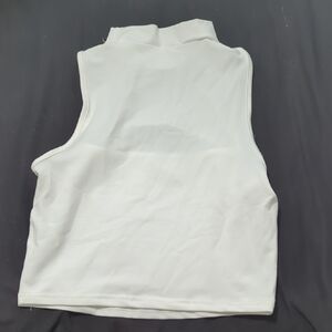 SHEIN White Sleeveless Tank Top